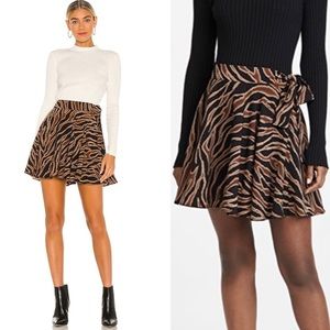 NWT BB Dakota Swing Of Things mini skirt